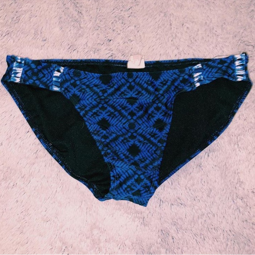 swim suit bottoms
